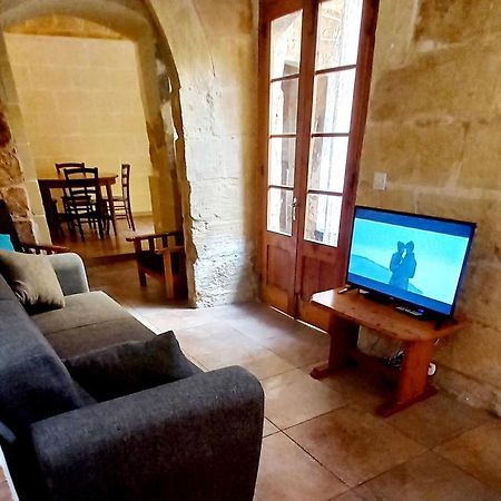 Ta Lucia Farmhouse With Private Pool And Bbq Villa Santa Lucija  Bagian luar foto